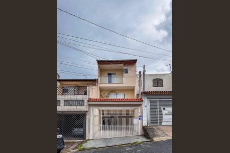 Casa à venda com 150m², 3 quartos e 4 vagasFachada