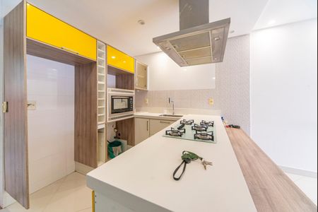 Casa à venda com 150m², 3 quartos e 4 vagasCozinha 