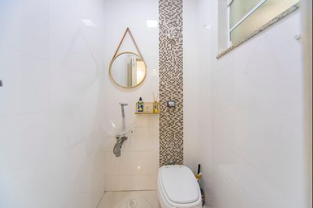 Casa à venda com 150m², 3 quartos e 4 vagasLavabo