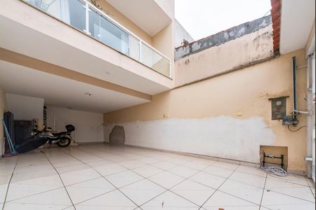 Casa à venda com 150m², 3 quartos e 4 vagasGaragem