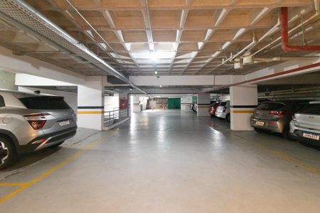 Apartamento para alugar com 30m², 1 quarto e 1 vaga Apartamento para alugar com 30m², 1 quarto e 1 vagaGaragem