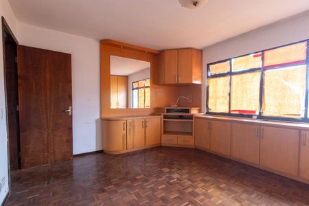 Casa para alugar com 218m², 5 quartos e 2 vagas Casa para alugar com 218m², 5 quartos e 2 vagasQuarto 4 Suite