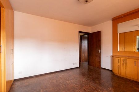 Casa para alugar com 218m², 5 quartos e 2 vagas Casa para alugar com 218m², 5 quartos e 2 vagasQuarto 4 Suite