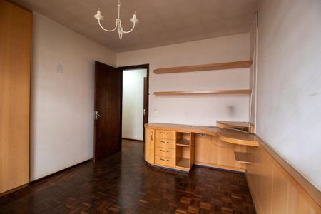 Casa para alugar com 218m², 5 quartos e 2 vagas Casa para alugar com 218m², 5 quartos e 2 vagasQuarto 1