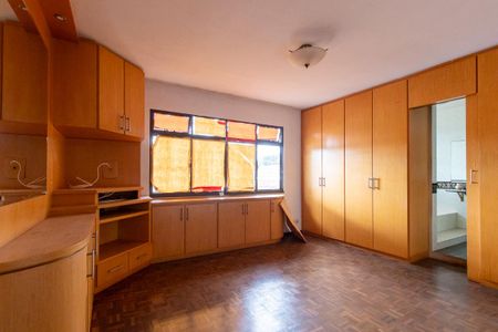 Casa para alugar com 218m², 5 quartos e 2 vagas Casa para alugar com 218m², 5 quartos e 2 vagasQuarto 4 Suite