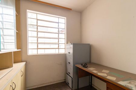 Casa para alugar com 218m², 5 quartos e 2 vagas Casa para alugar com 218m², 5 quartos e 2 vagasEscritório