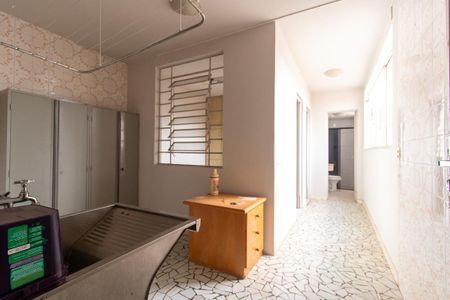 Casa para alugar com 218m², 5 quartos e 2 vagas Casa para alugar com 218m², 5 quartos e 2 vagasÁrea de Serviço