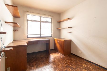 Casa para alugar com 218m², 5 quartos e 2 vagas Casa para alugar com 218m², 5 quartos e 2 vagasQuarto 2