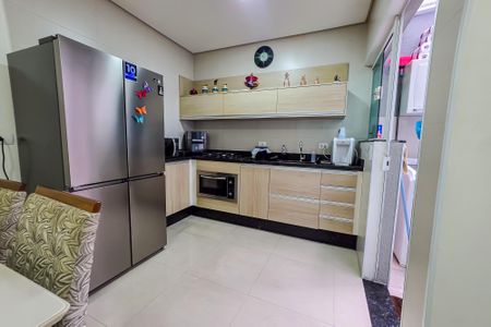 Apartamento à venda com 52m², 2 quartos e 1 vagaCozinha 