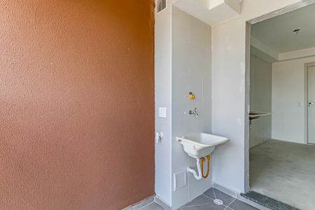 Apartamento para alugar com 43m², 2 quartos e sem vaga Apartamento para alugar com 43m², 2 quartos e sem vagaVaranda