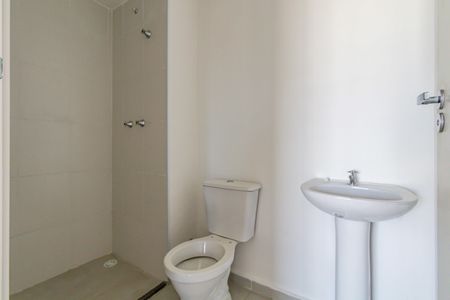 Apartamento para alugar com 43m², 2 quartos e sem vaga Apartamento para alugar com 43m², 2 quartos e sem vagaBanheiro