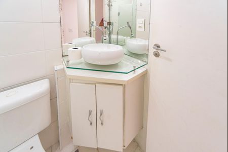 Apartamento para alugar com 50m², 2 quartos e 1 vaga Apartamento para alugar com 50m², 2 quartos e 1 vagaBanheiro