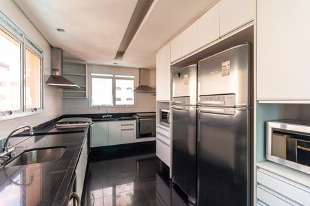 Apartamento à venda com 300m², 4 quartos e 4 vagasCozinha