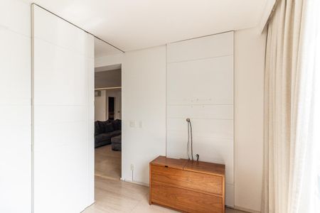 Apartamento à venda com 300m², 4 quartos e 4 vagasSala de Tv