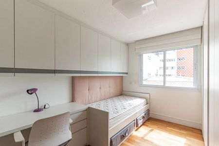 Apartamento à venda com 300m², 4 quartos e 4 vagasQuarto 4