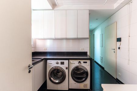 Apartamento à venda com 300m², 4 quartos e 4 vagasÁrea de Serviço