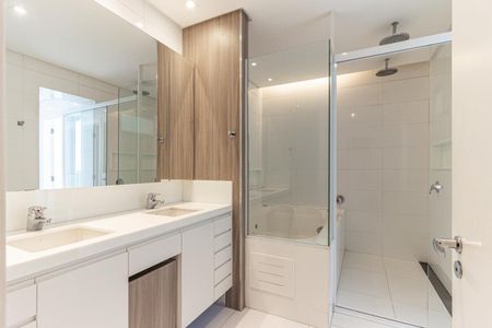 Apartamento à venda com 300m², 4 quartos e 4 vagasSuíte 1