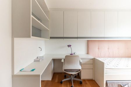 Apartamento à venda com 300m², 4 quartos e 4 vagasQuarto 4