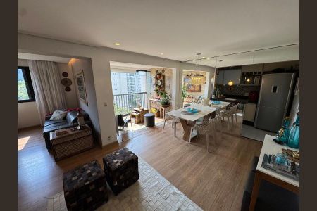 Foto 01 de apartamento à venda com 2 quartos, 72m² em Cidade São Francisco, São Paulo