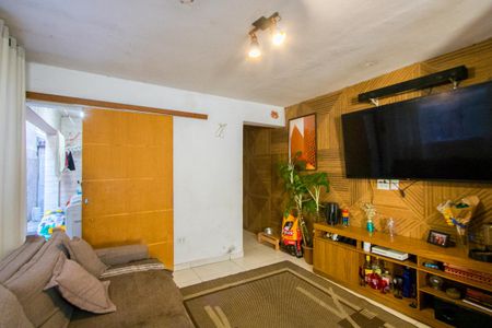 Casa à venda com 175m², 4 quartos e 2 vagasSala