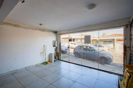 Casa à venda com 175m², 4 quartos e 2 vagasGaragem