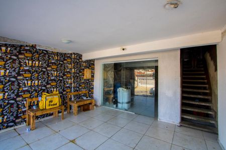 Casa à venda com 175m², 4 quartos e 2 vagasGaragem
