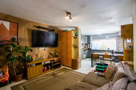 Sala de casa à venda com 4 quartos, 175m² em Vila Linda, Santo André