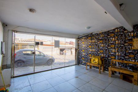 Casa à venda com 175m², 4 quartos e 2 vagasGaragem