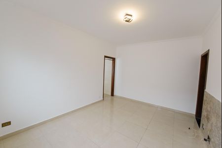 Sala de casa para alugar com 2 quartos, 140m² em Vila Jaboticabeira, Taubaté