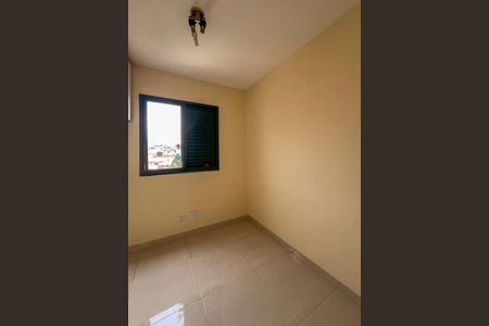 Apartamento à venda com 70m², 3 quartos e 1 vagaQuarto 2