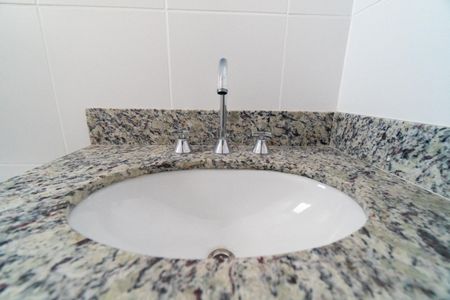 Apartamento à venda com 165m², 3 quartos e 3 vagasBanheiro da Suíte 2