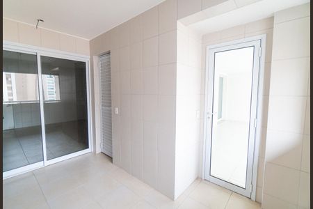 Apartamento à venda com 163m², 3 quartos e 3 vagasLavanderia
