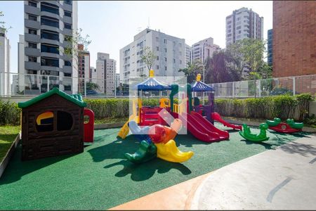 Apartamento à venda com 163m², 3 quartos e 3 vagasÁrea comum - Playground