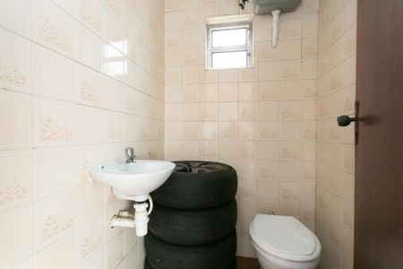 Casa à venda com 176m², 3 quartos e 2 vagasBanheiro 4