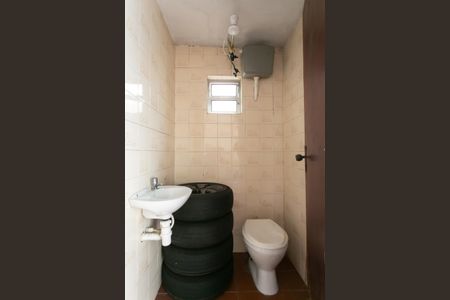 Casa à venda com 176m², 3 quartos e 2 vagasBanheiro 4