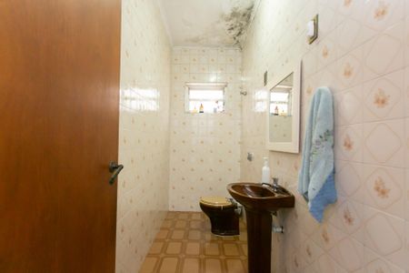 Casa à venda com 176m², 3 quartos e 2 vagasBanheiro 3 