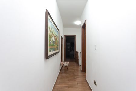 Casa à venda com 176m², 3 quartos e 2 vagasCorredor 