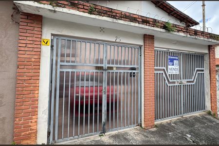 Casa à venda com 176m², 3 quartos e 2 vagasFachada 