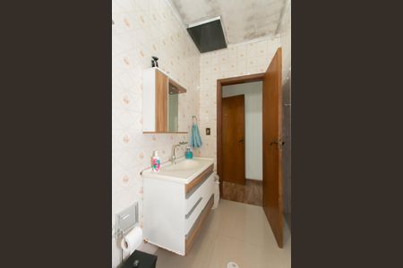 Casa à venda com 176m², 3 quartos e 2 vagasBanheiro da Suíte 