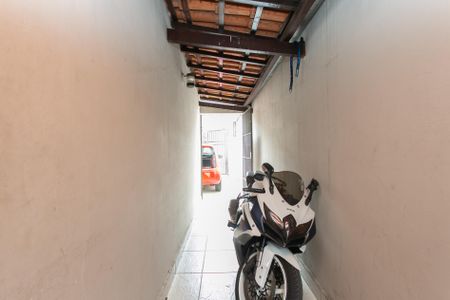 Casa à venda com 176m², 3 quartos e 2 vagasEntrada 