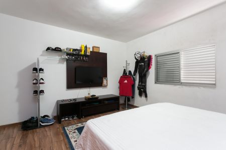 Casa à venda com 176m², 3 quartos e 2 vagasSuíte 