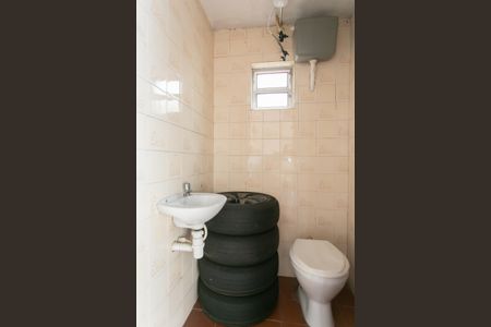 Casa à venda com 176m², 3 quartos e 2 vagasBanheiro 4