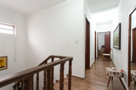 Casa à venda com 176m², 3 quartos e 2 vagasCorredor 
