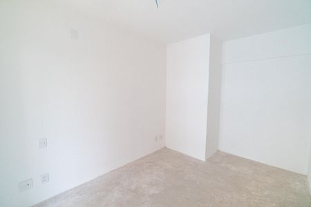 Apartamento à venda com 165m², 3 quartos e 3 vagasSuite 2