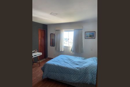 Casa à venda com 54m², 1 quarto e 2 vagasQuarto