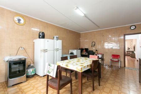 Casa à venda com 180m², 3 quartos e 4 vagasCozinha 