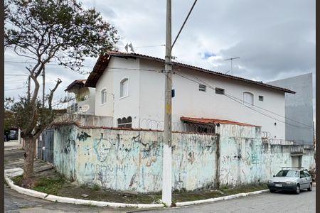 Casa à venda com 180m², 3 quartos e 4 vagasFachada 