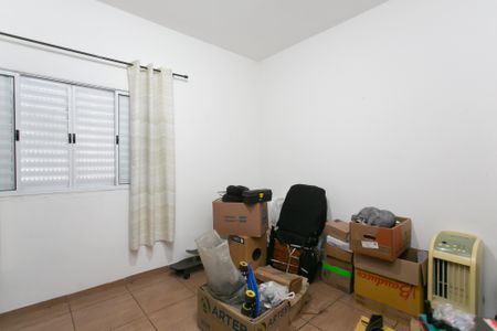 Casa à venda com 180m², 3 quartos e 4 vagasQuarto 2