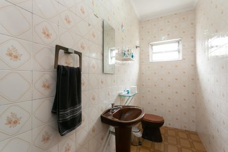 Casa à venda com 180m², 3 quartos e 4 vagasLavabo