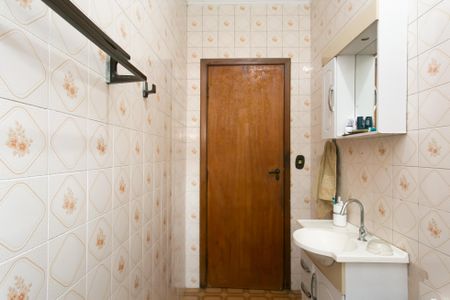 Casa à venda com 180m², 3 quartos e 4 vagasBanheiro da Suíte 